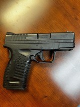 SPRINGFIELD ARMORY XDS-9 3.3 9MM LUGER (9x19 PARA) - 1 of 3