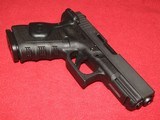 GLOCK 19 Gen3 9MM LUGER (9X19 PARA) - 1 of 3