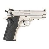 SMITH & WESSON MODEL 4003TSW
.40 S&W - 2 of 3