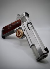 NIGHTHAWK CUSTOM CLASSIC .45 ACP - 1 of 3