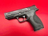 SMITH & WESSON M&P40 Gen 1 .40 S&W - 2 of 3