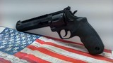 TAURUS RAGING HUNTER .44 MAGNUM - 2 of 3