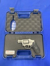 SMITH & WESSON 642 .38 SPL - 1 of 3