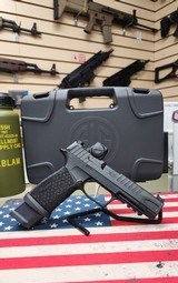 SIG SAUER P365 FUSE 9MM LUGER (9X19 PARA) - 1 of 2