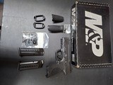 SMITH & WESSON M&P 9 9MM LUGER (9x19 PARA) - 1 of 3