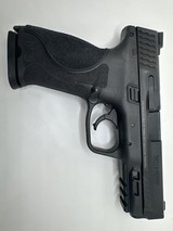 SMITH & WESSON LE M&P 9 M2.0 9MM LUGER (9X19 PARA) - 1 of 3