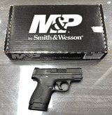 SMITH & WESSON M&P40 SHIELD .40 S&W - 1 of 3