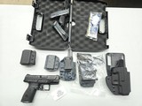 BERETTA APX Compact w/3 Mags, 5 Holsters 9MM LUGER (9x19 PARA) - 1 of 3