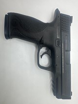 SMITH & WESSON M&P 9 9MM LUGER (9x19 PARA) - 1 of 3