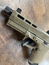 PALMETTO STATE ARMORY DAGGER COMPACT SW2 EXTREME CARRY CUT RMR SLIDE & THREADED BARREL FDE 9MM LUGER (9x19 PARA) - 3 of 3