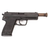 HECKLER & KOCH USP .40 S&W - 2 of 3