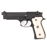 BERETTA 96 .40 S&W - 1 of 3