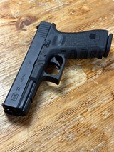 GLOCK G22 GEN 3 .40 S&W - 1 of 2