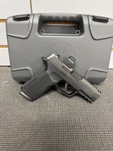 SIG SAUER P365 X-MACRO 9MM LUGER (9X19 PARA) - 1 of 3