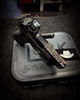 GLOCK G47 CUSTOM WITH RED DOT AND LASER 9MM LUGER (9x19 PARA) - 2 of 3