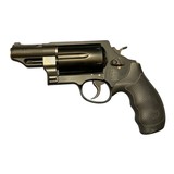 SMITH & WESSON GOVERNOR .45 LC/.410 GA - 1 of 3