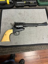 RUGER BLACKHAWK FLATTOP 1958 .44 MAGNUM - 1 of 3