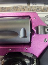 CHARTER ARMS the pink lady
.38 SPL - 2 of 3