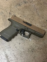 GLOCK 19 Gen 4 American Flag9MM LUGER (9x19 PARA) - 1 of 3