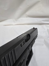 GLOCK G22 GEN 3 .40 CALIBER - 3 of 3