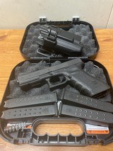 GLOCK 22 .40 S&W