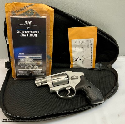 SMITH & WESSON 642-1 .38 SPL