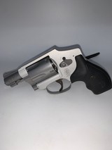 SMITH & WESSON 642 AIRWEIGHT .38 S&W - 1 of 3