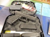 GLOCK G23 GEN 4 .40 S&W - 1 of 3