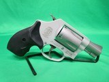 SMITH & WESSON 637 .38 SPL +P - 2 of 3