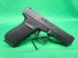 GLOCK G21 GEN 4 .45 ACP - 2 of 3