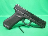 GLOCK 17 GEN5 9MM LUGER (9x19 PARA) - 2 of 3