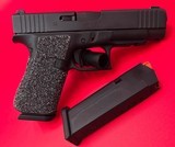 G48 W/ FRONT RAIL 9MM LUGER (9X19 PARA) - 1 of 3