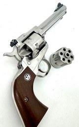 RUGER NEW MODEL SINGLE-SIX .22 LR/.22 WMR - 2 of 3