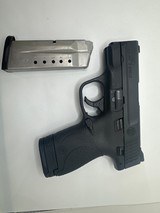 SMITH & WESSON M&P 9 SHIELD 9MM LUGER (9X19 PARA) - 2 of 3