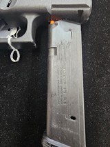 GLOCK 19 gen 5 9MM LUGER (9x19 PARA) - 3 of 3