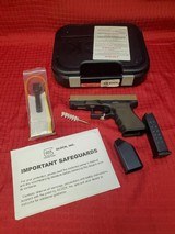 GLOCK 19 GEN 3 9MM LUGER (9x19 PARA) - 1 of 3