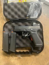 GLOCK 45 9MM LUGER (9x19 PARA) - 2 of 3