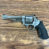 SMITH & WESSON 629 .44 MAGNUM - 2 of 3