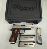 SIG SAUER 1911 c3 .45 ACP - 1 of 3