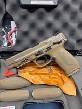 SMITH & WESSON M&P9 2.0 FDE 9MM LUGER (9X19 PARA) - 1 of 3