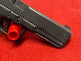 GLOCK G22 22 FULL SIZE .40SW .40 S&W - 3 of 3