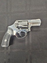 RUGER SP101 (DOUBLE ACTION ONLY) .357 MAG - 1 of 3