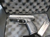 SMITH & WESSON SD 40 VE.40 S&W - 2 of 3