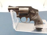 SMITH & WESSON MODEL 442-2 AIRWEIGHT .38 SPL - 2 of 3