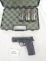 SMITH & WESSON Shield EZ w/Hard Case, 4 Mags .380 ACP - 1 of 3