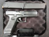 GLOCK 17 GEN 5 9MM LUGER (9x19 PARA) - 1 of 3