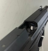 HECKLER & KOCH USP 9 9MM LUGER (9x19 PARA) - 2 of 3