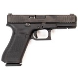 GLOCK G22 GEN5 .40 S&W - 2 of 3