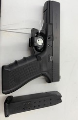 GLOCK G22 GEN 4 .40 S&W - 2 of 2