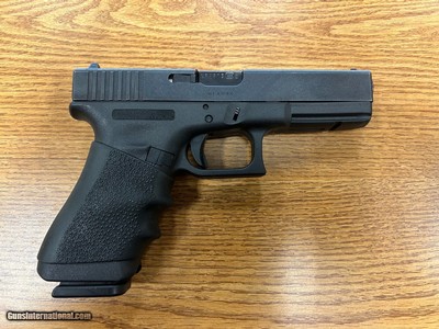 GLOCK 22 g22 gen 3 .40 S&W